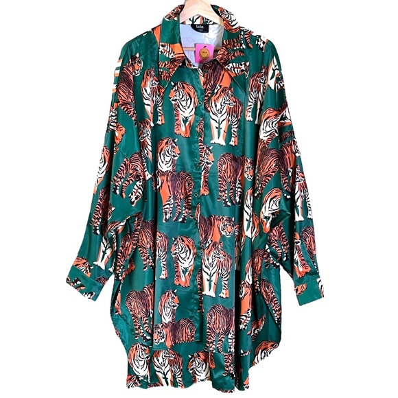 NWT Dressed in LALA Oversized Satin Tiger Tales Playsuit TOP ONLY - Picture 3 of 11